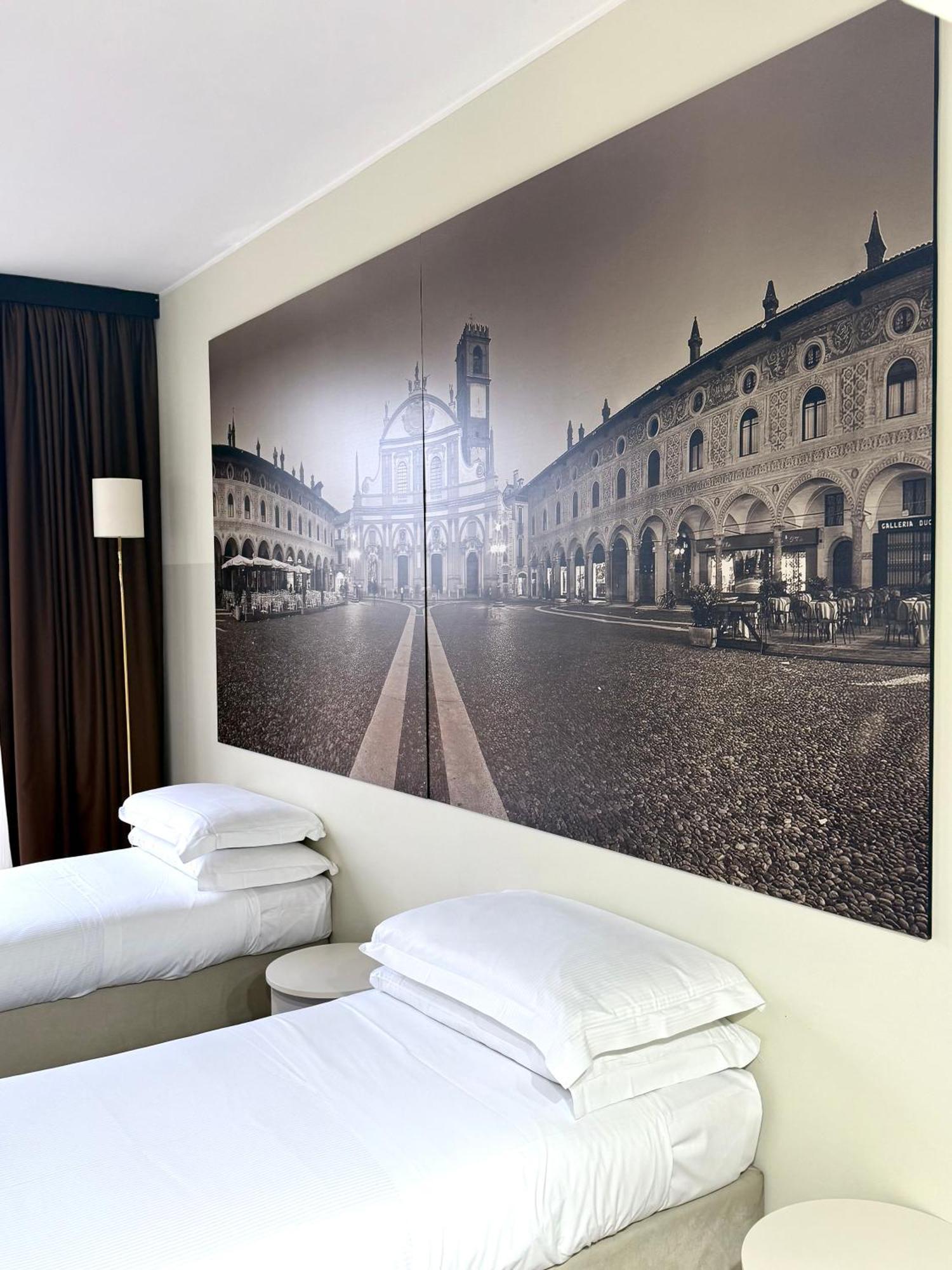 Hotel Diamante Corbetta Exteriör bild